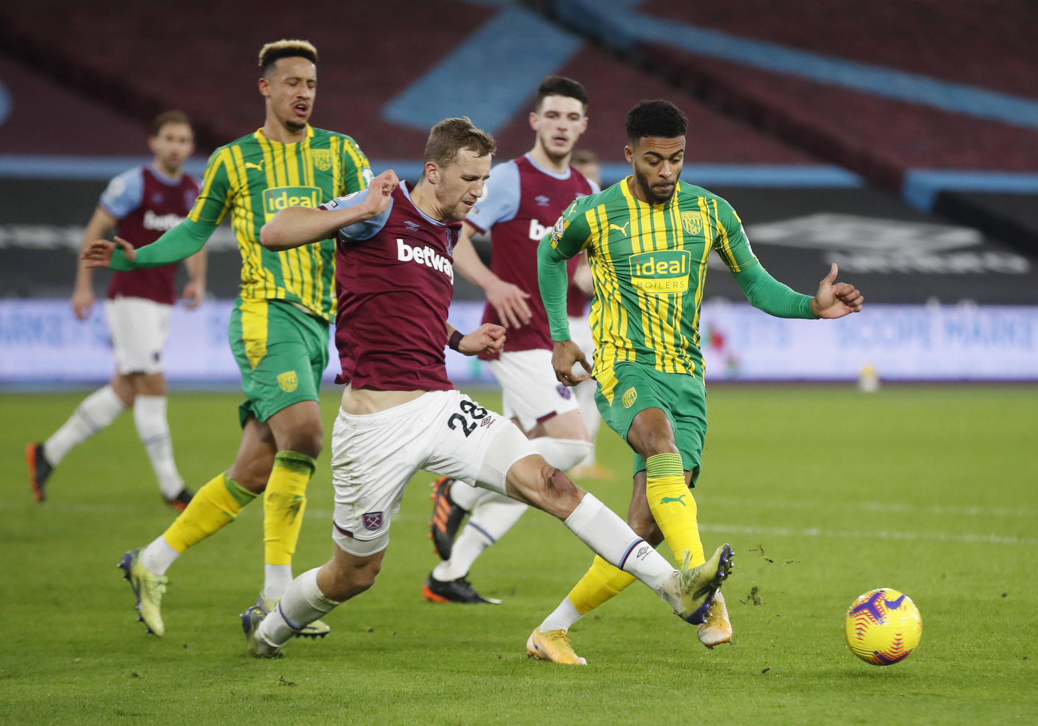 中肆意宣泄 中肆意宣泄